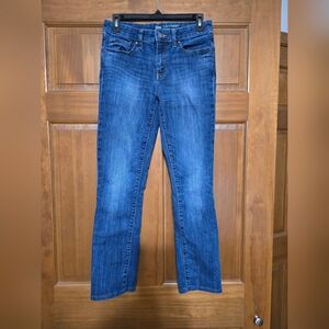 GAP Women's Straight Leg Blue Jeans